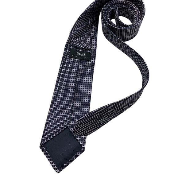 HUGO BOSS XL Navy/Pink Geometric Silk LUXURY Tie ITALY - Picture 2 of 4